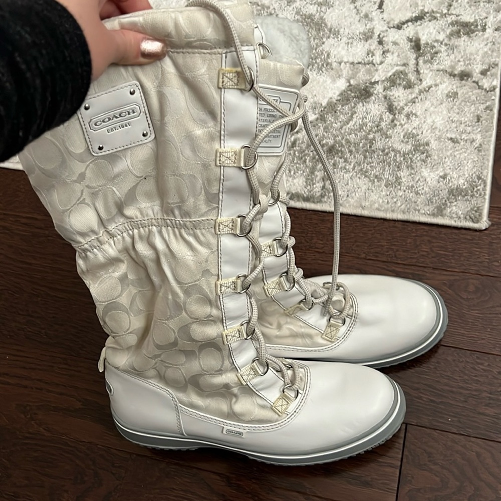 Coach boots